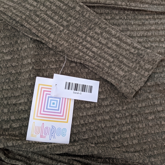 NEW! Sarah sweater, LulaRoe - Picture 3 of 4